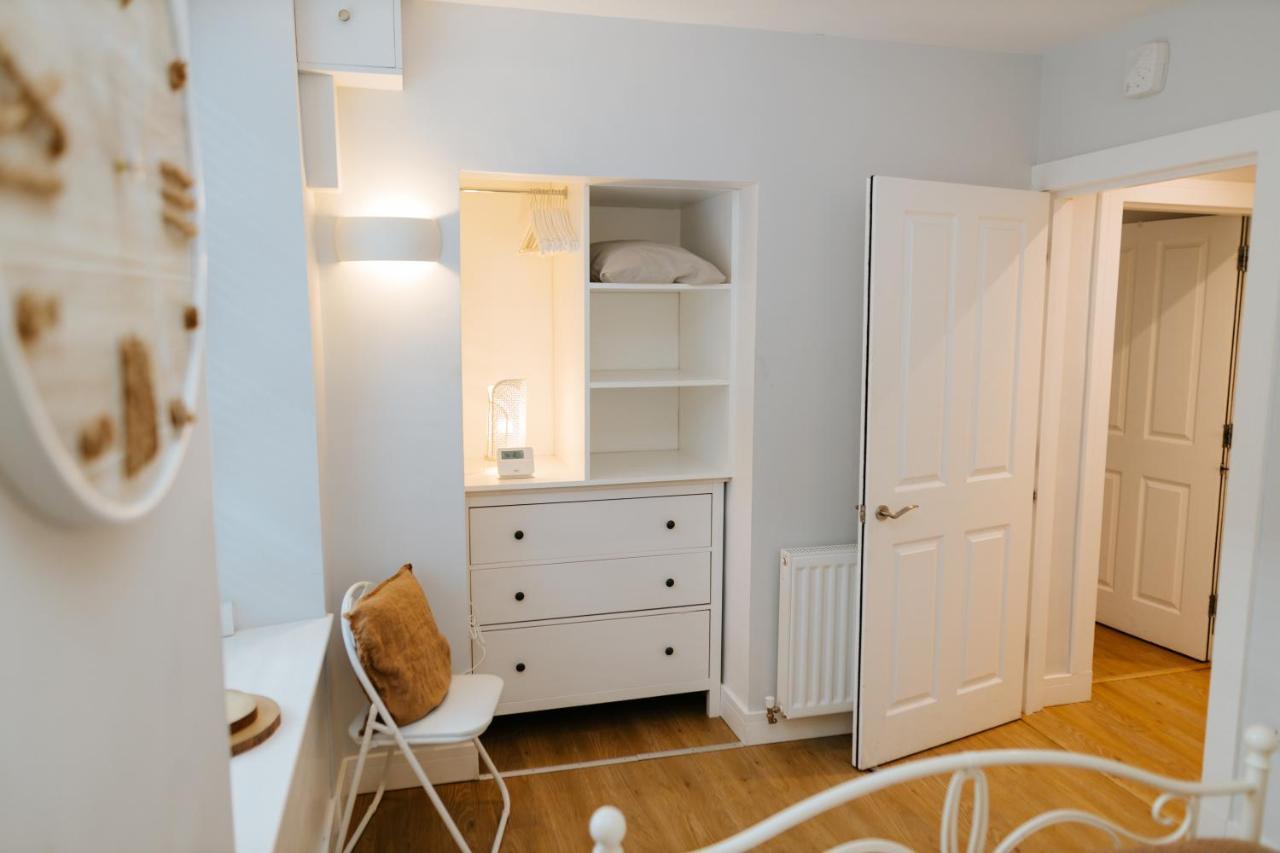 Luxury Modern 3 Bedroom In Centre Appartement *